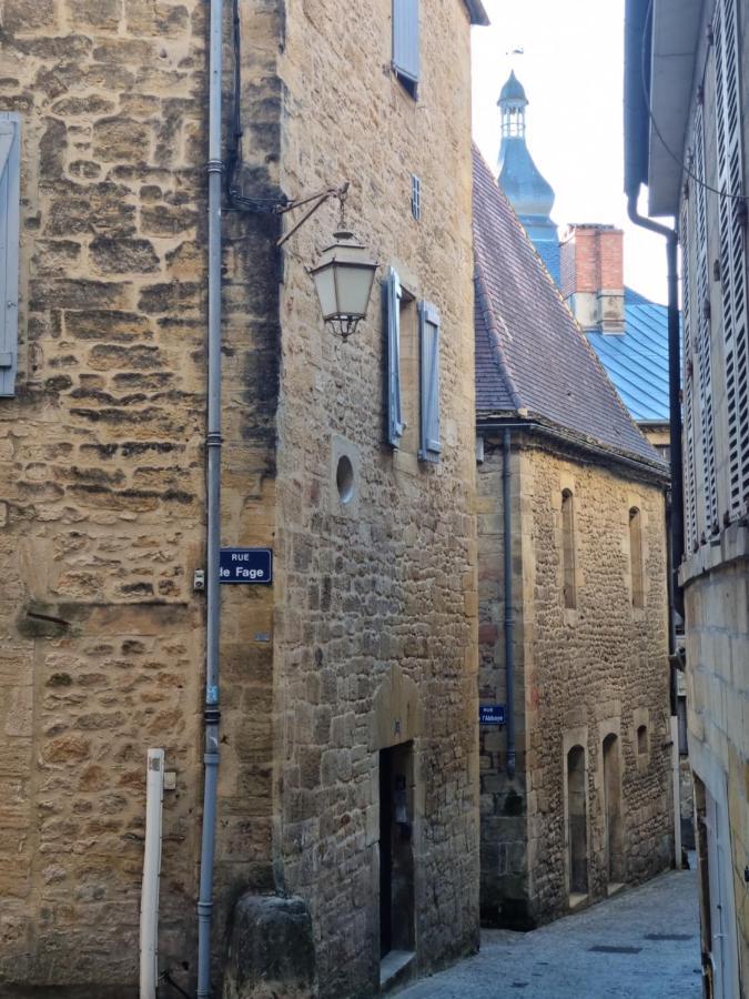 La Maison De Lily Au Coeur De La Cite Medievale 萨尔拉拉卡内达 外观 照片